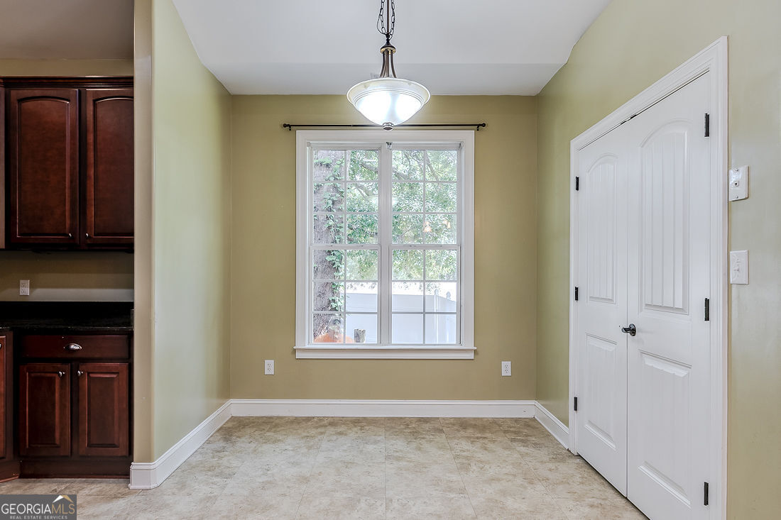 104 Myrtlewood Court Property Photo 17