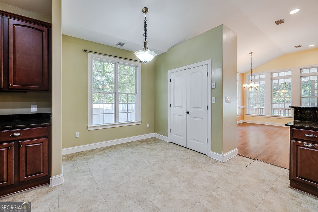 104 Myrtlewood Court Property Photo 18