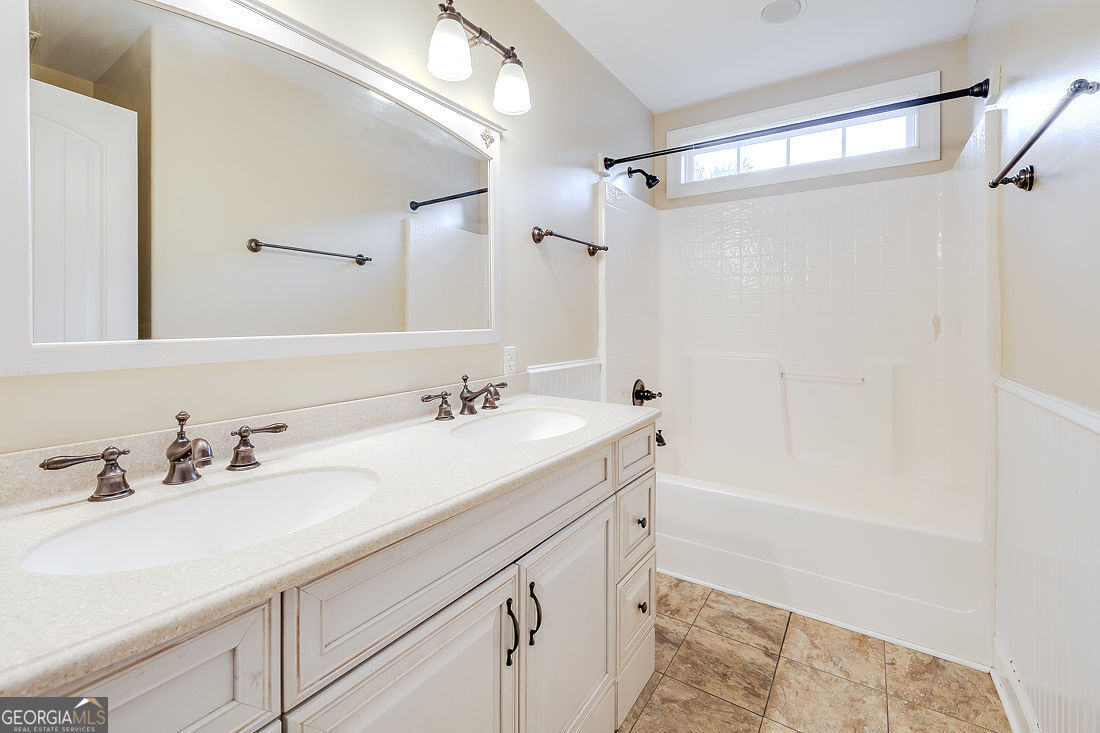 104 Myrtlewood Court Property Photo 28
