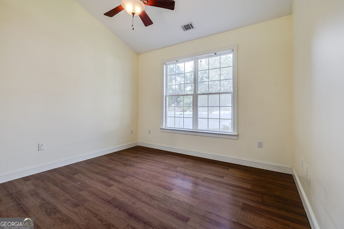 104 Myrtlewood Court Property Photo 30