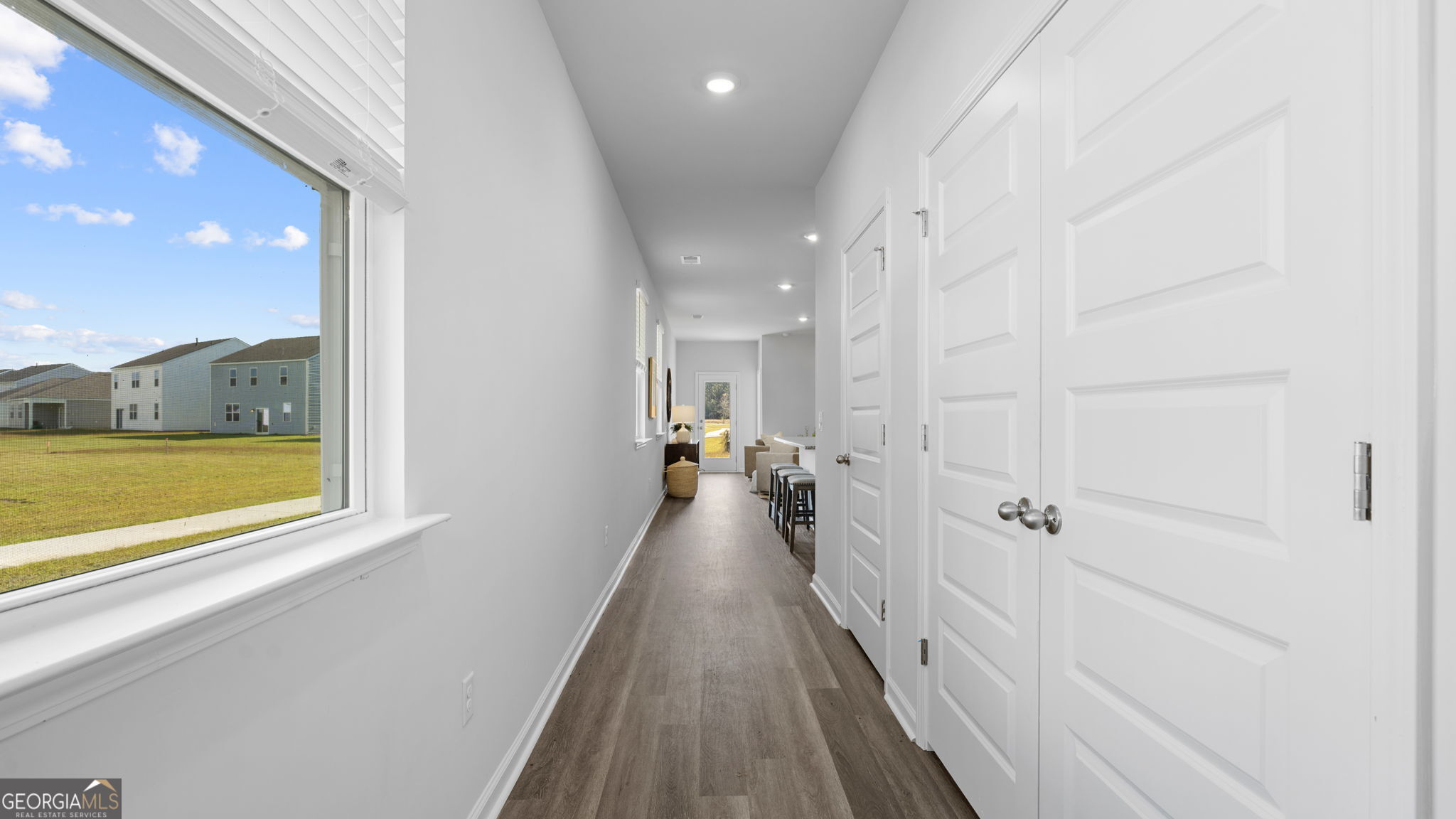 408 Mims Street Property Photo 5