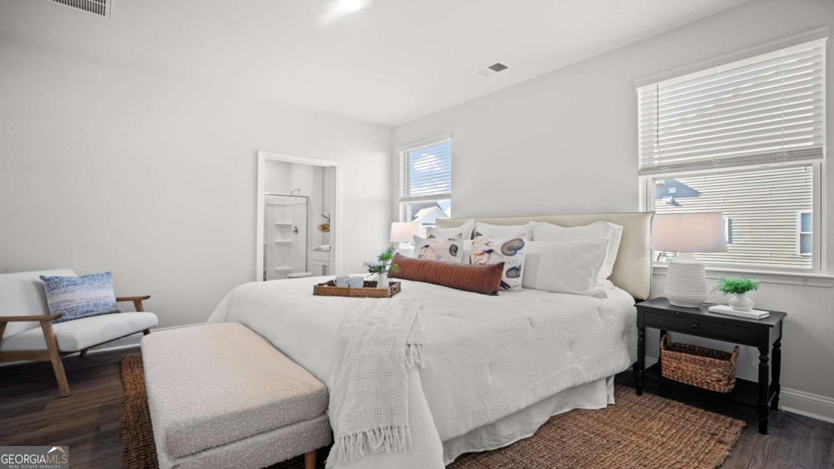 408 Mims Street Property Photo 11