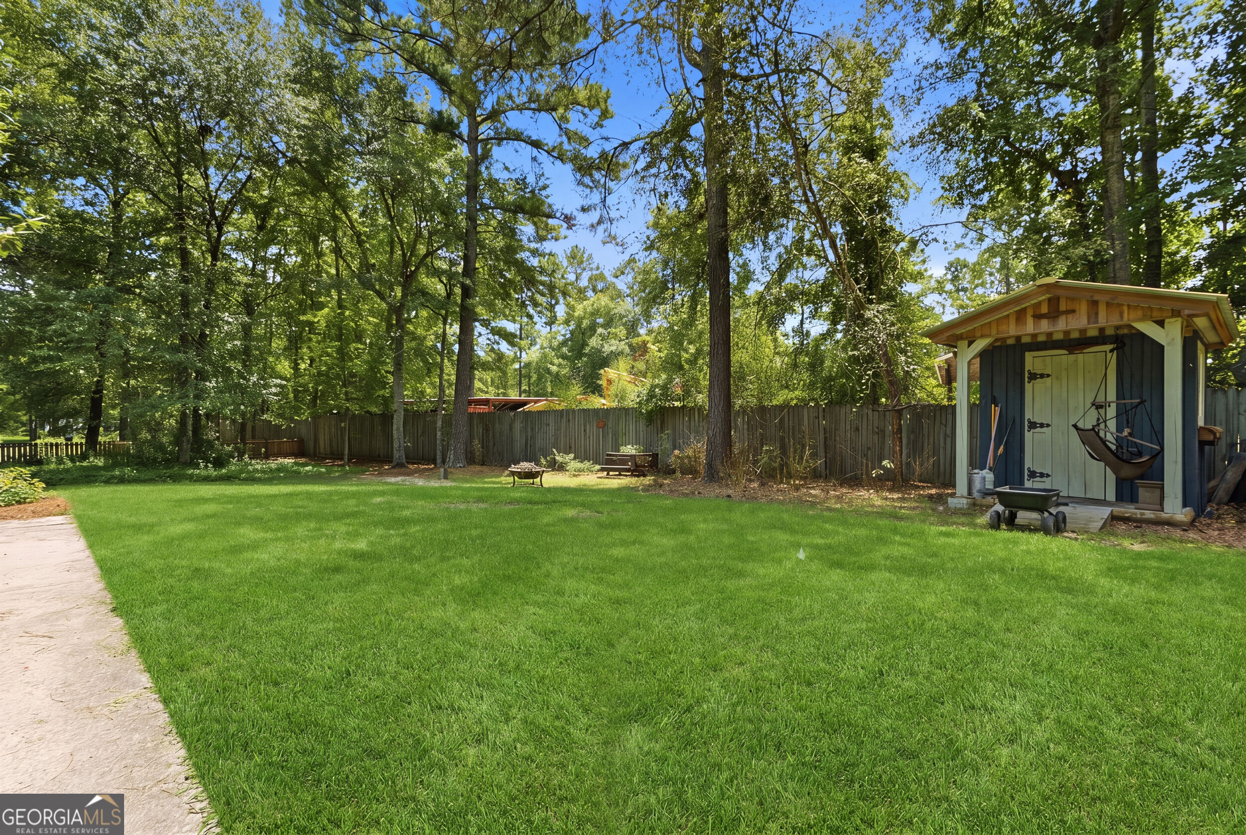 399 Creekside Cove Property Photo 34