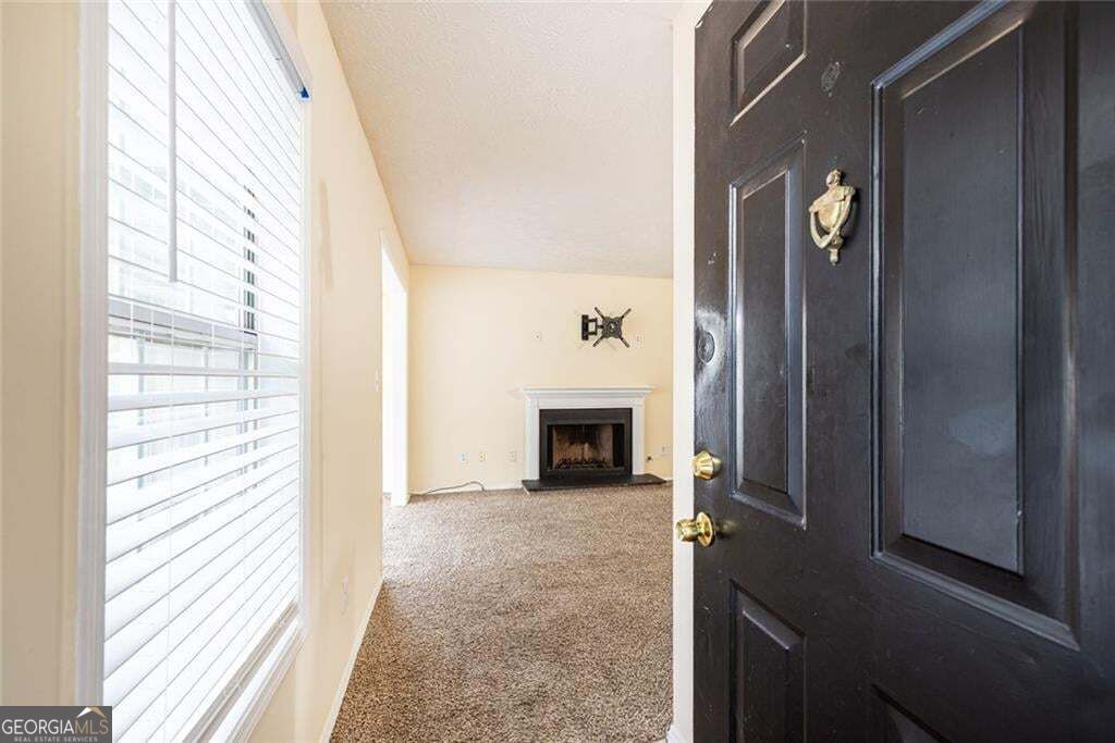 910 Augusta Drive Se Property Photo 5