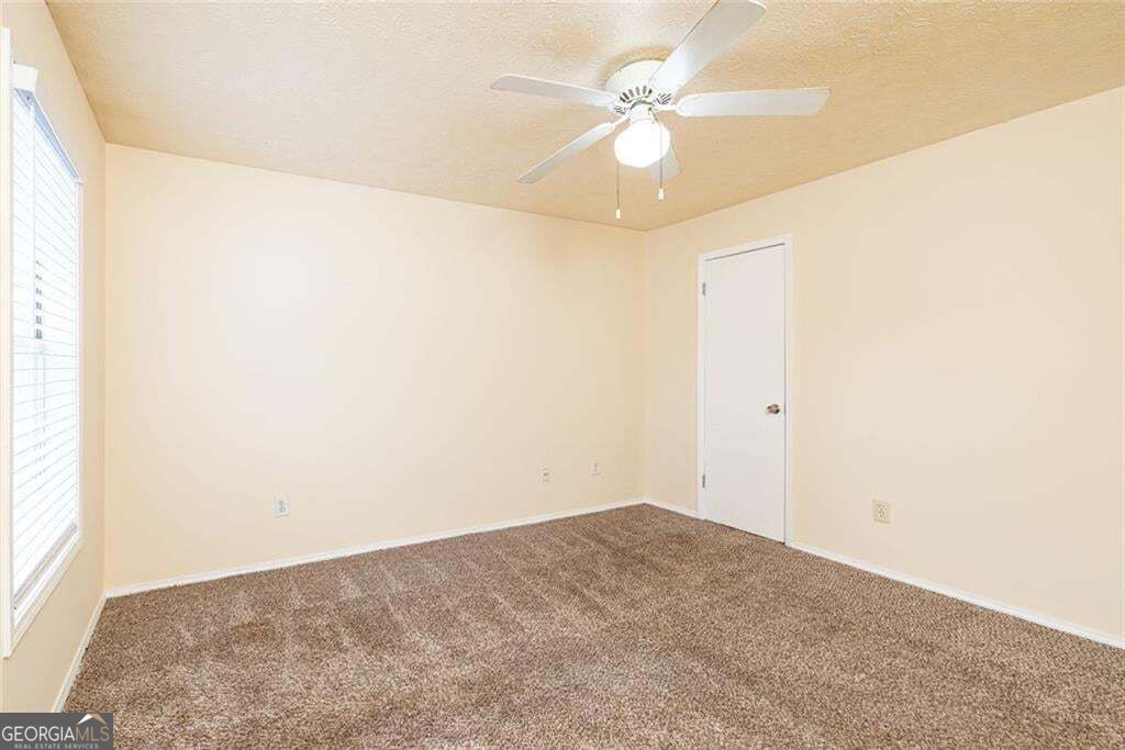 910 Augusta Drive Se Property Photo 31