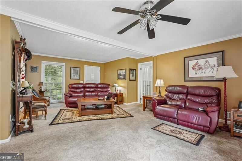 1025 Greenwood Acres Drive Property Photo 13