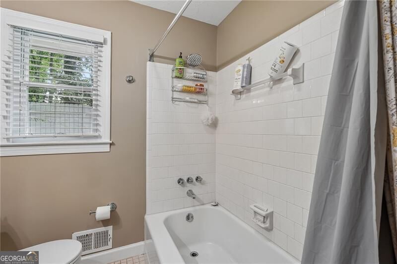 1025 Greenwood Acres Drive Property Photo 24
