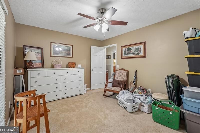 1025 Greenwood Acres Drive Property Photo 27