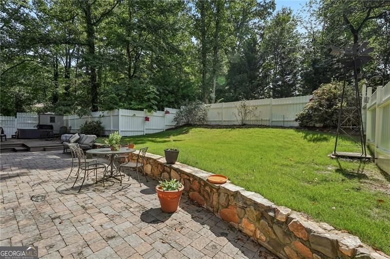 1025 Greenwood Acres Drive Property Photo 40