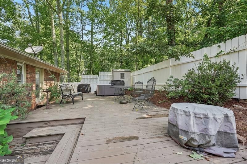 1025 Greenwood Acres Drive Property Photo 43