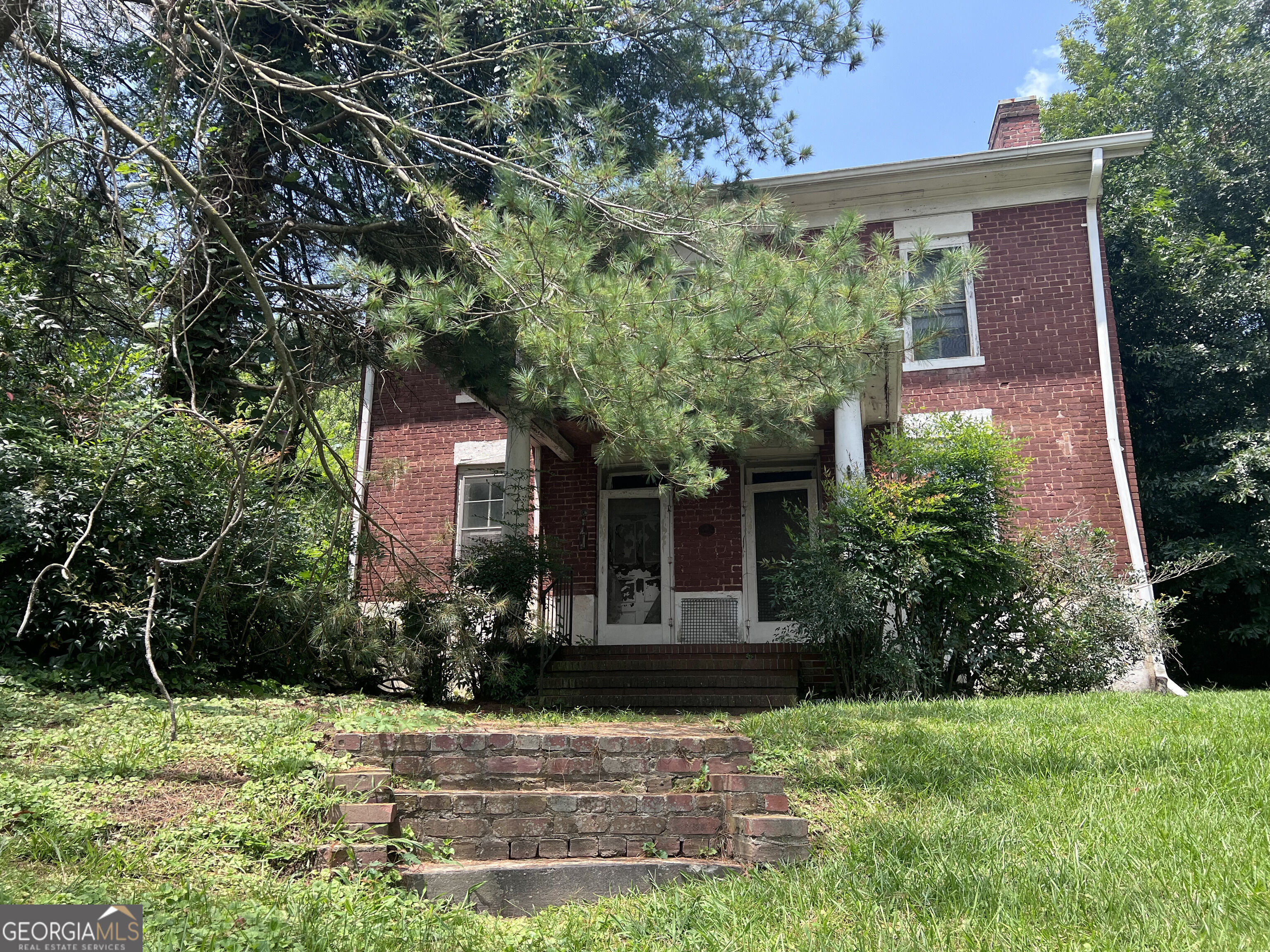 123 Nw Congress Street Property Photo 2
