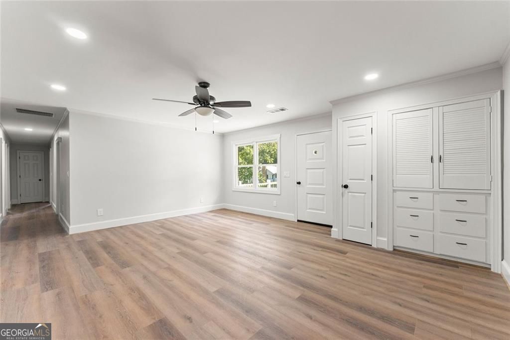 5850 Norton Circle Property Photo 8