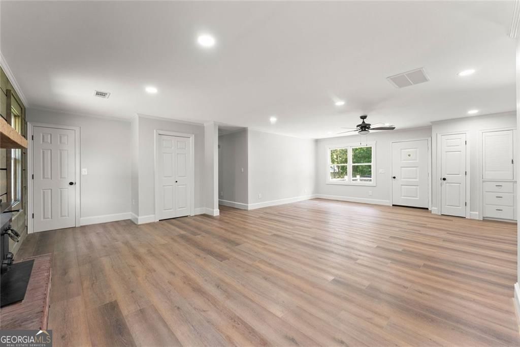 5850 Norton Circle Property Photo 10
