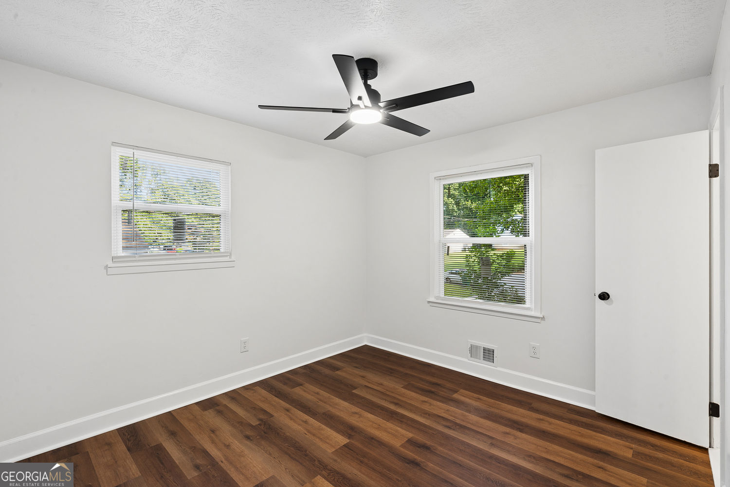 499 Queen Aliese Lane Property Photo 21