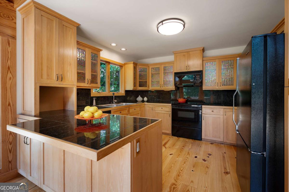 464 Poole Road Property Photo 7