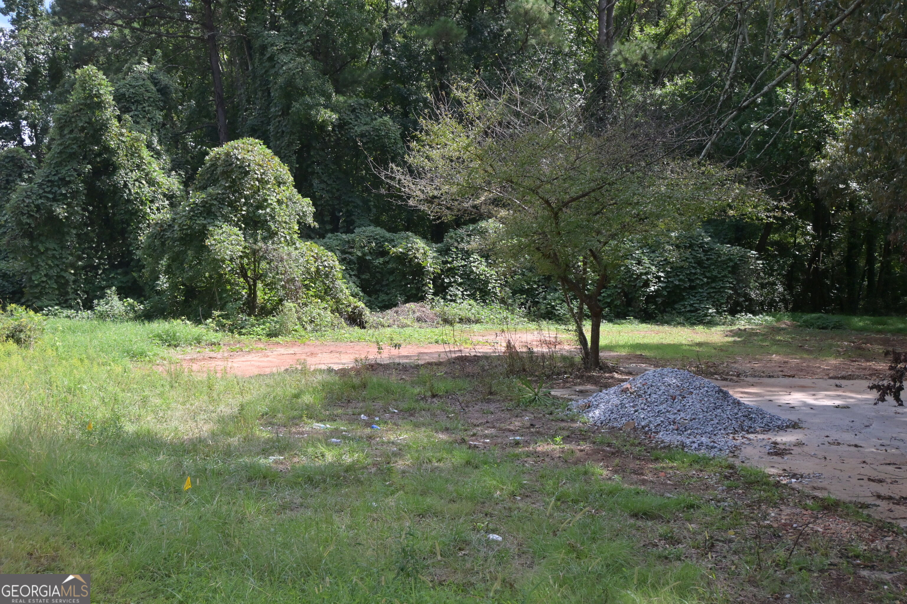 1374 Duluth Highway Property Photo 1