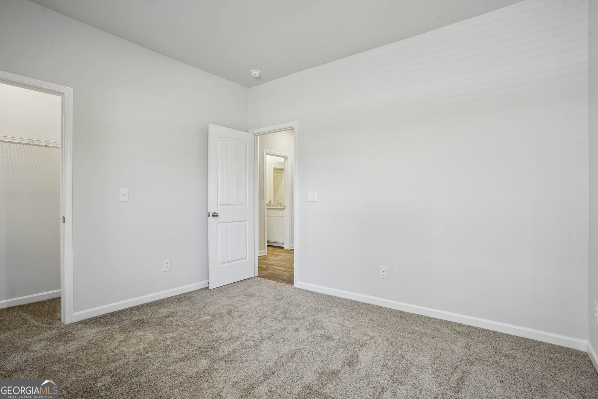 425 Orwell Drive Property Photo 19