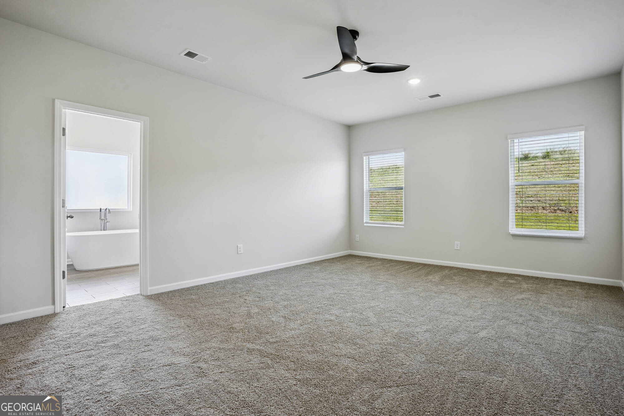 425 Orwell Drive Property Photo 23