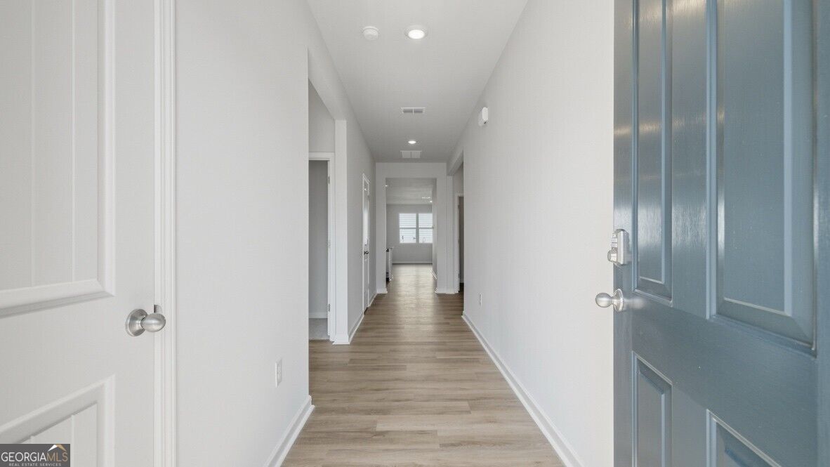 113 Babcock Drive Ne Property Photo 3