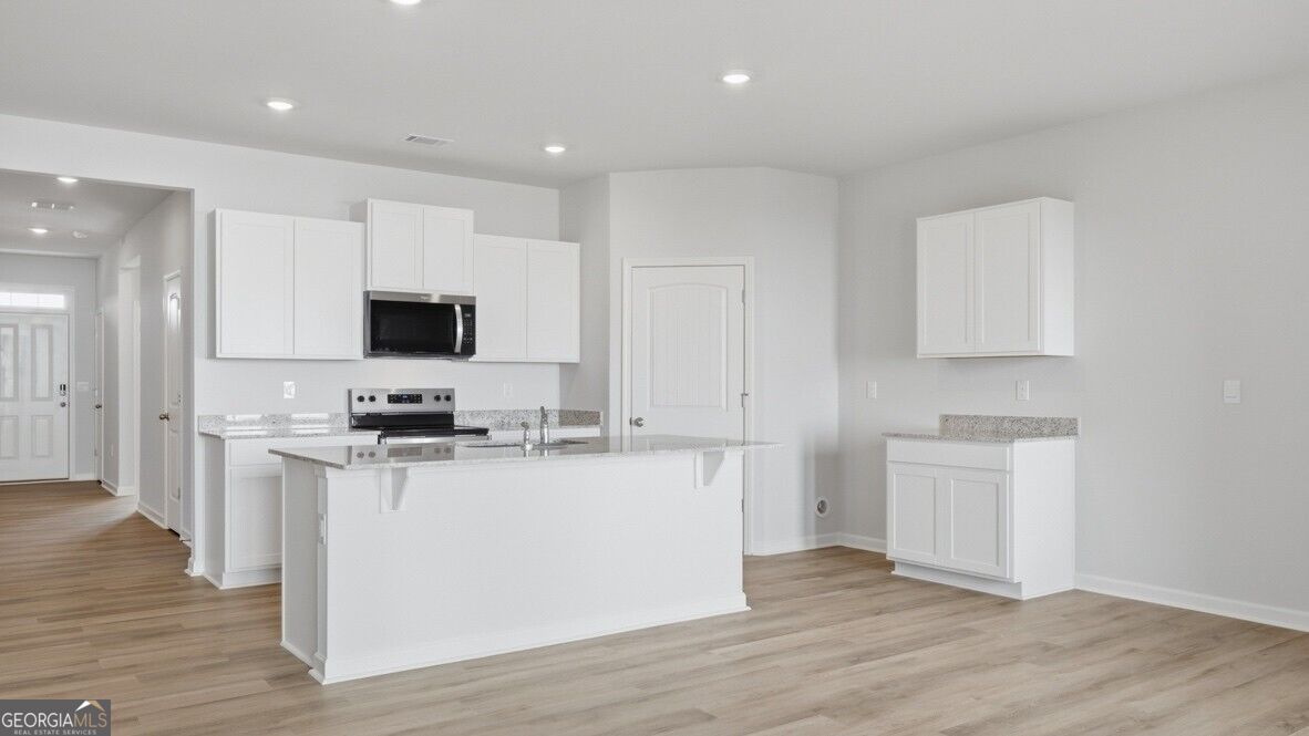 113 Babcock Drive Ne Property Photo 8