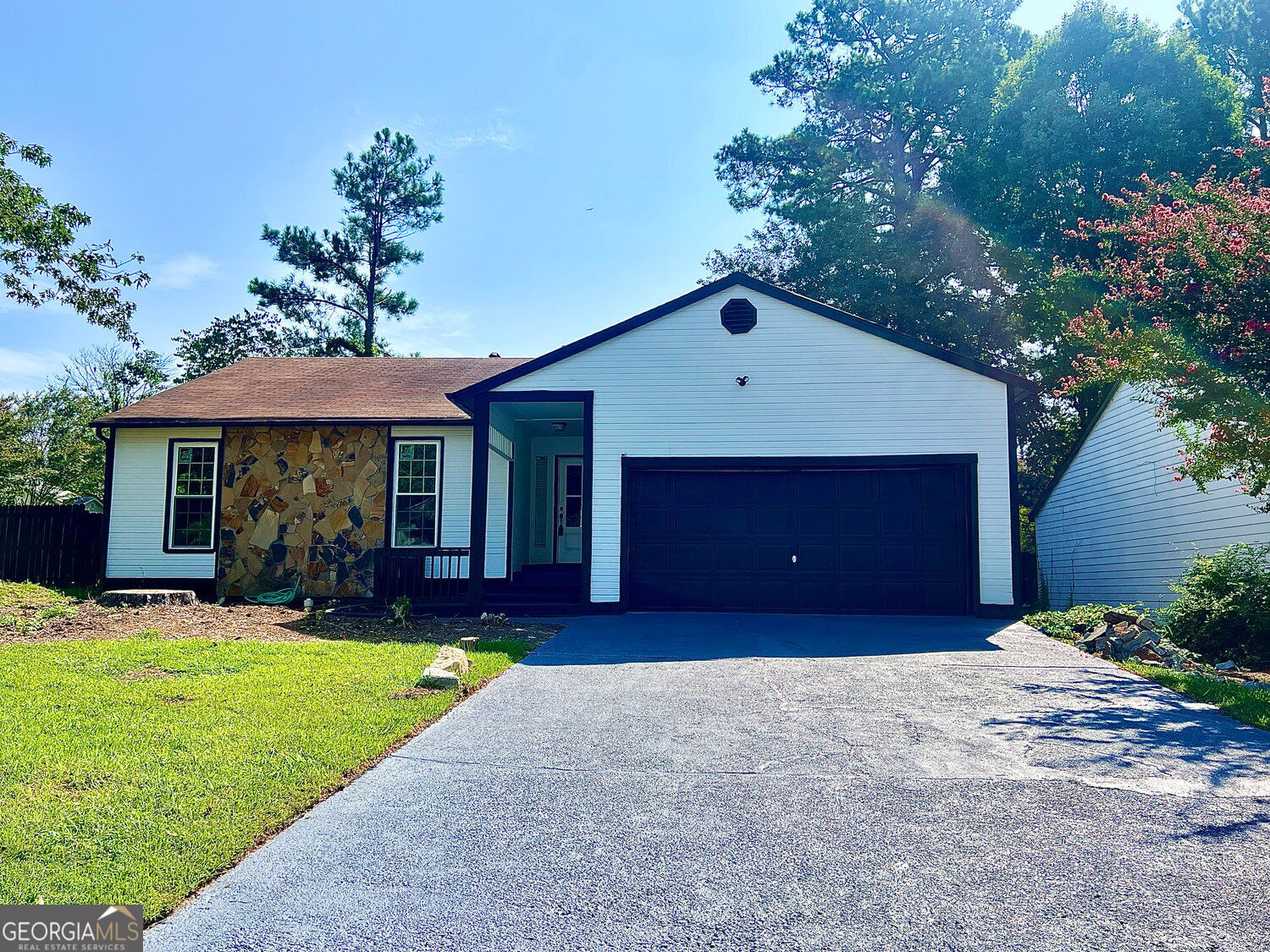 2034 Corners Circle Property Photo 1