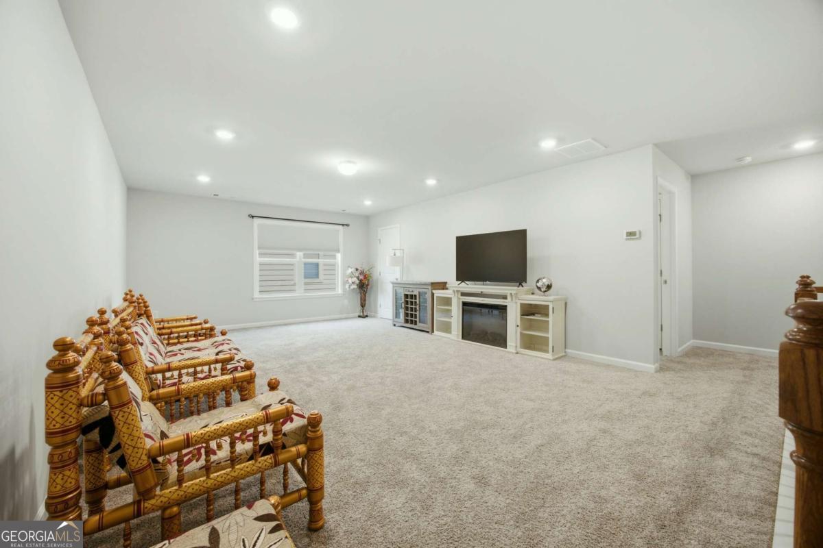 2487 Oak Barrel Drive Property Photo 28