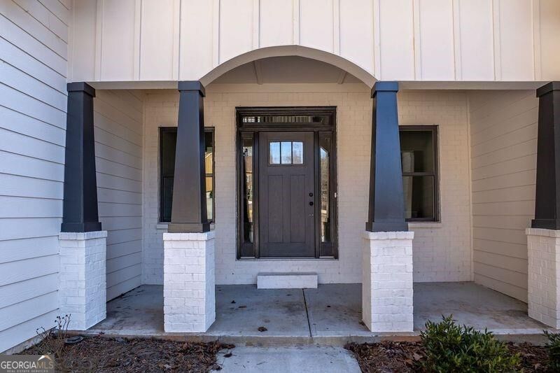 5714 Ridgewater Circle Property Photo 3