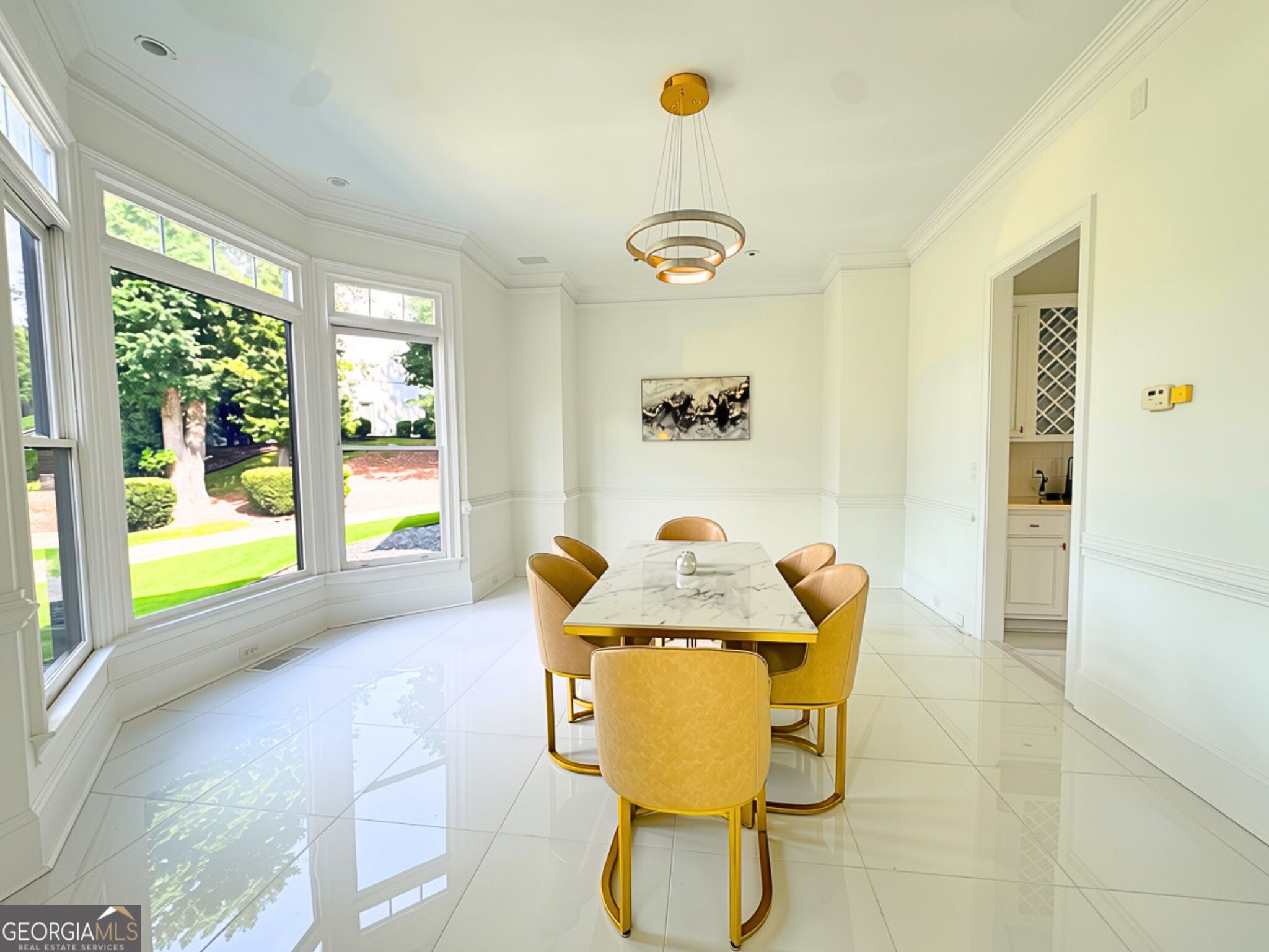 302 Shadow Glen Property Photo 9