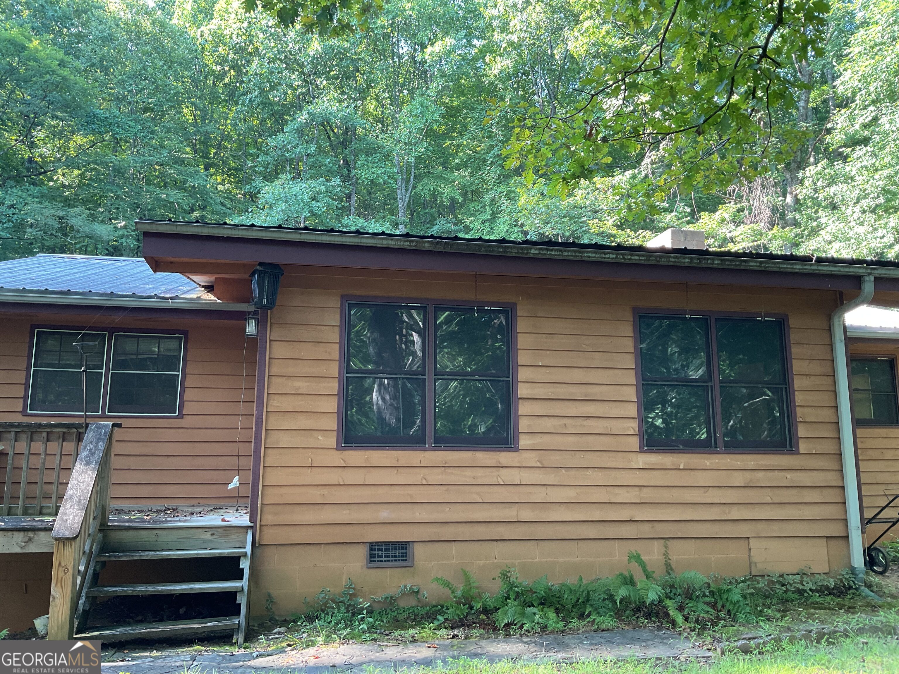 216 Lowbar Property Photo 1