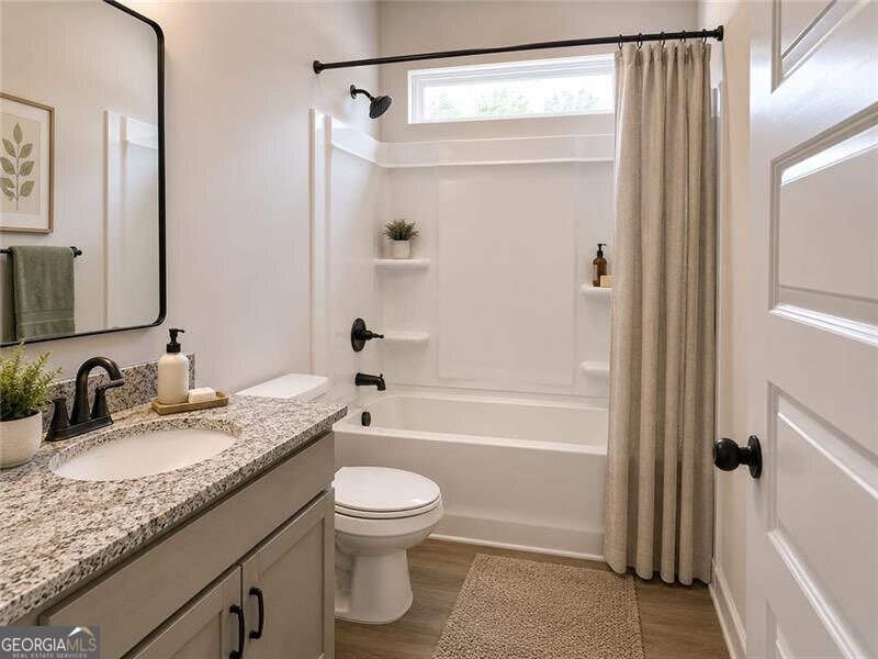425 Perth Drive Property Photo 10