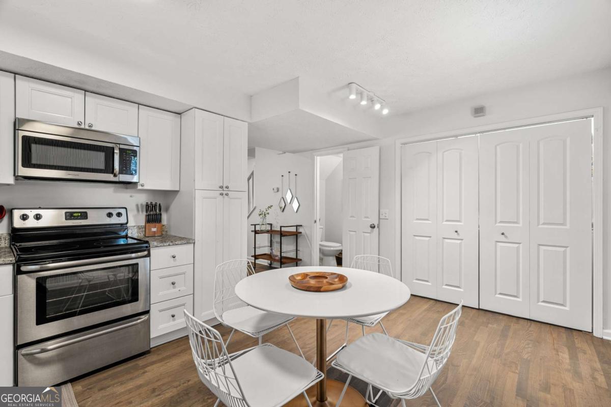 840 Rosedale Avenue Se Property Photo 6