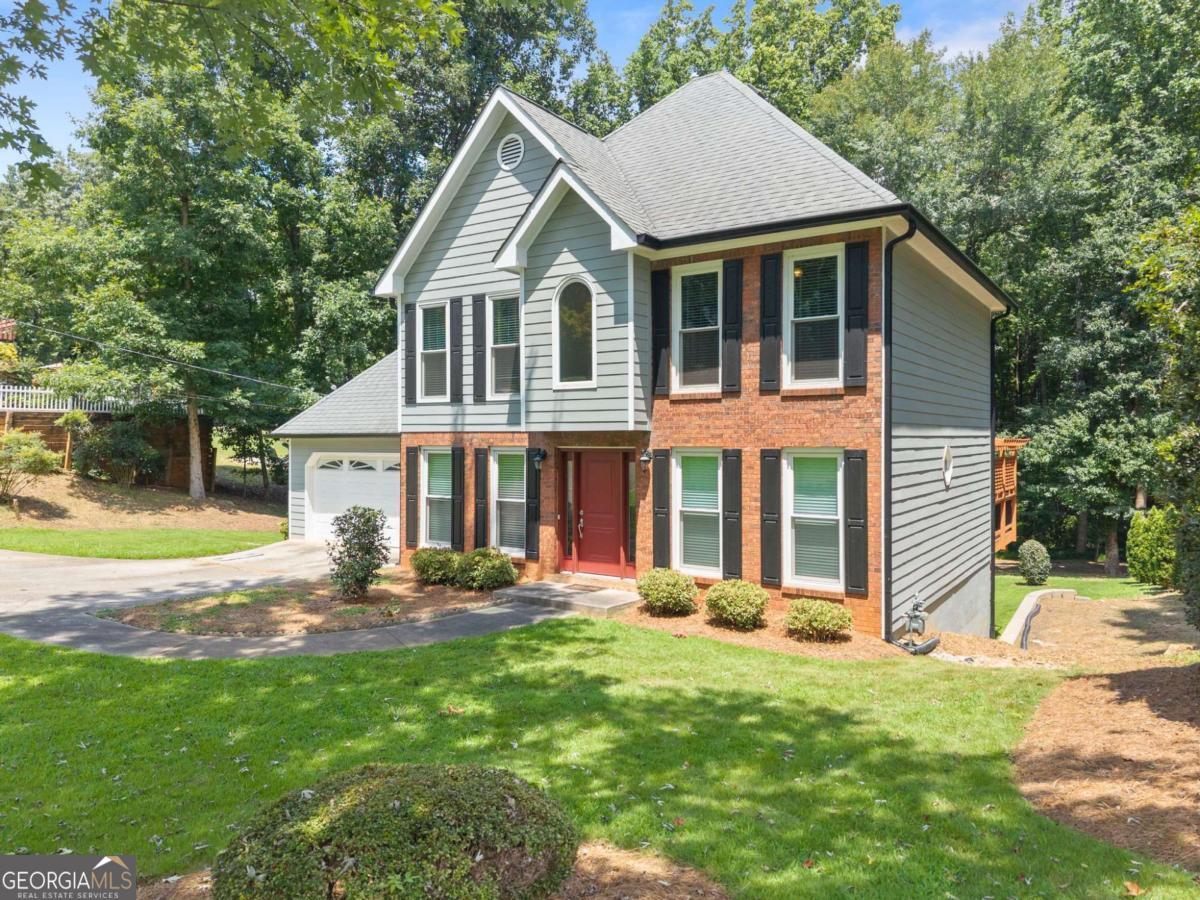 6413 Farm Ridge Court Property Photo 1