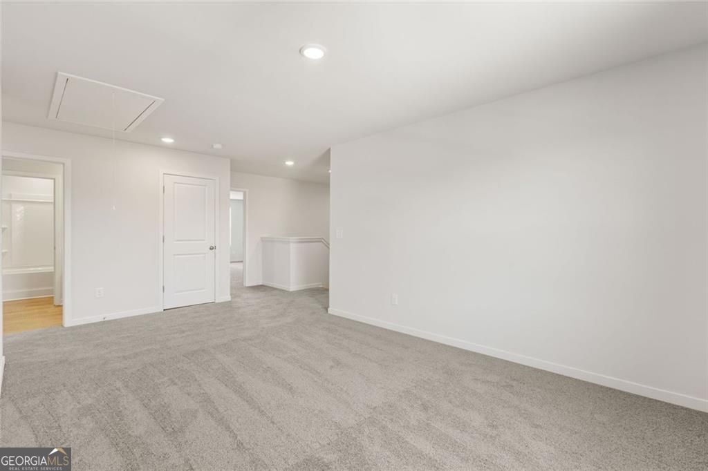 549 Baynes Court Property Photo 10