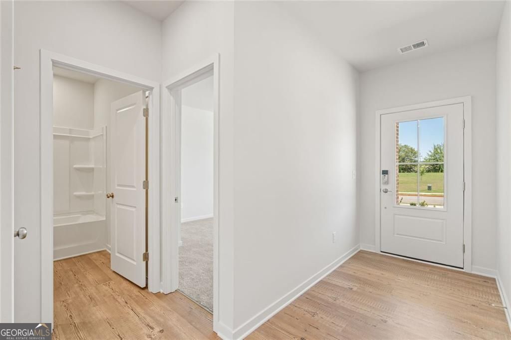 549 Baynes Court Property Photo 19