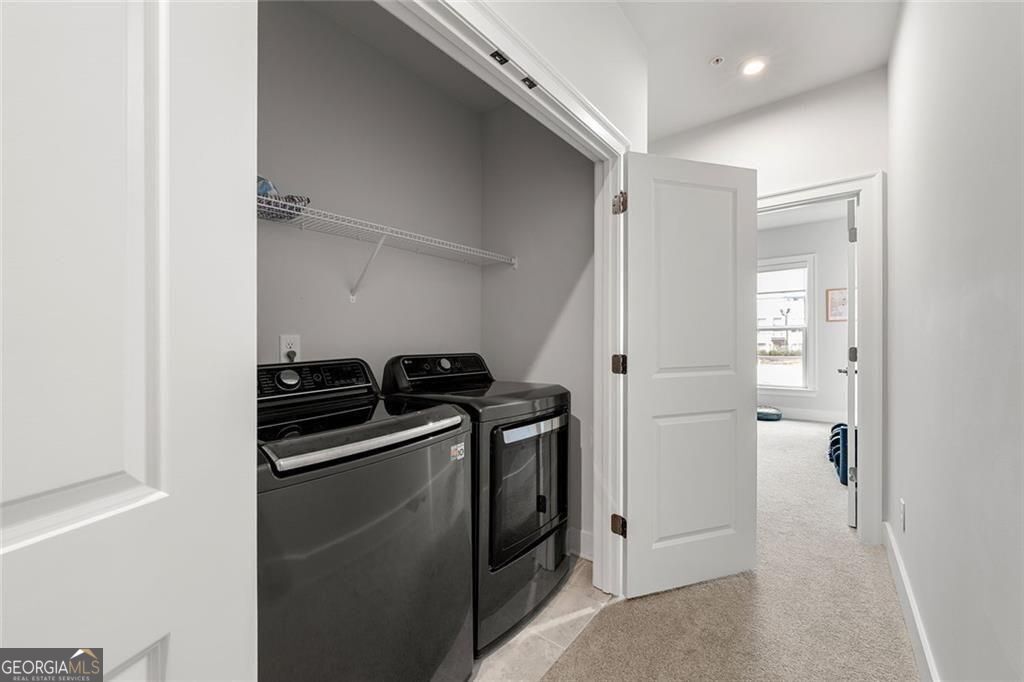 1012 Burnside Lane Nw Property Photo 28