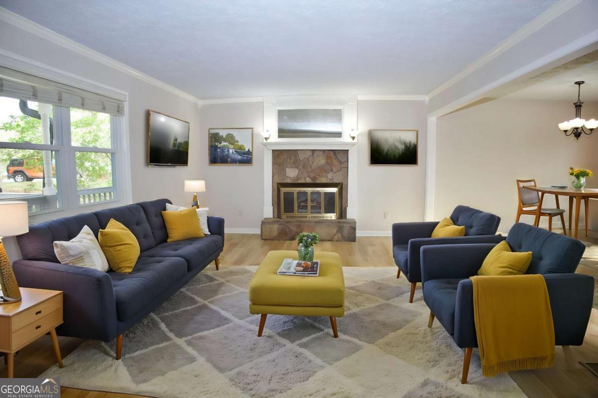 2955 Flowers Drive Property Photo 4