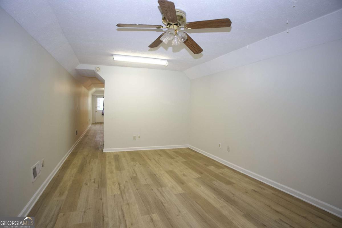2955 Flowers Drive Property Photo 14