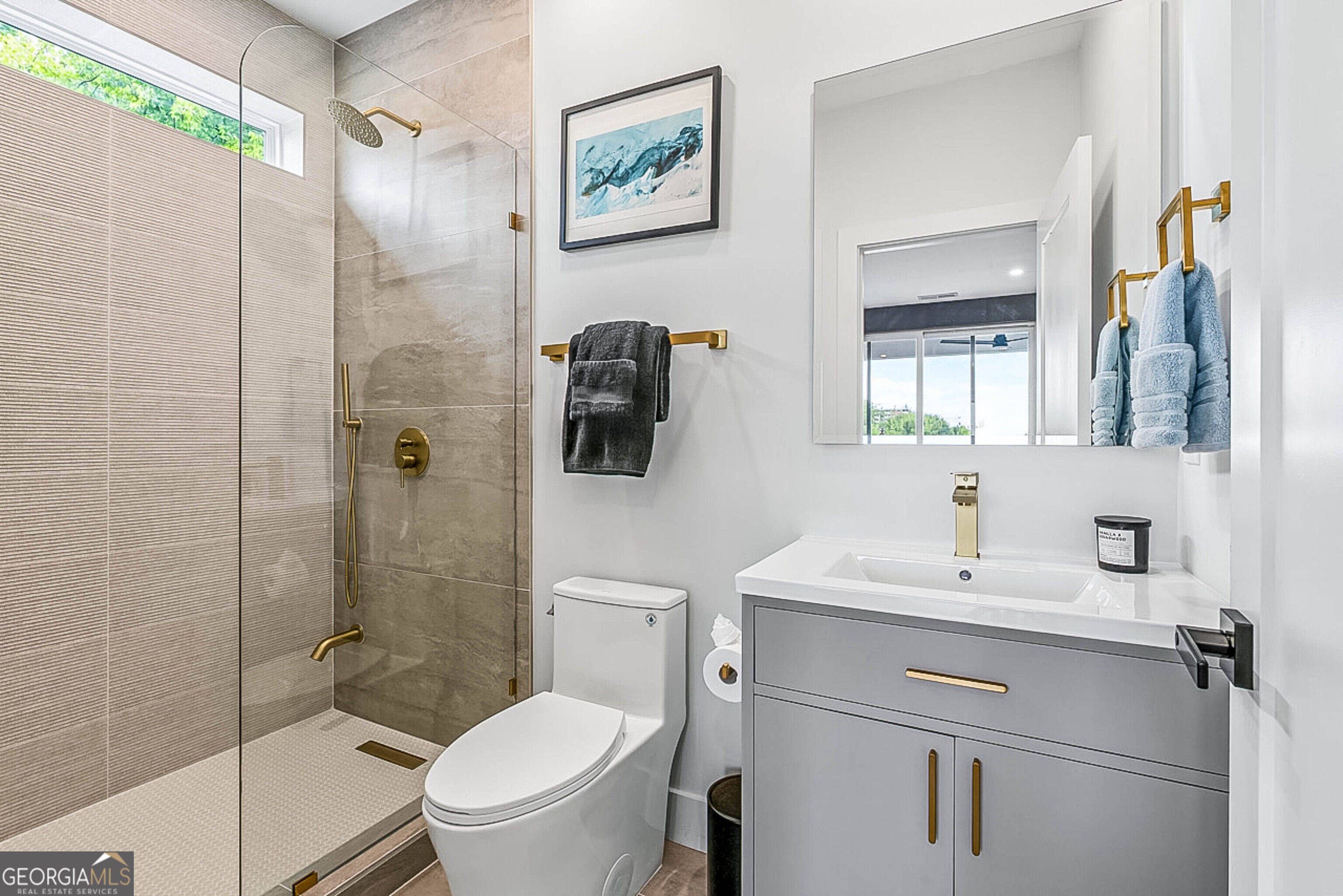 337 Pine Street Ne # B Property Photo 31