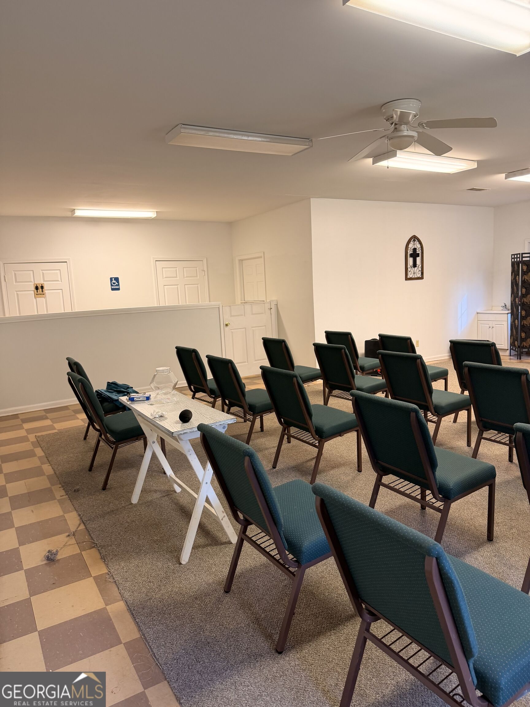 2340 Albany Highway Property Photo 8