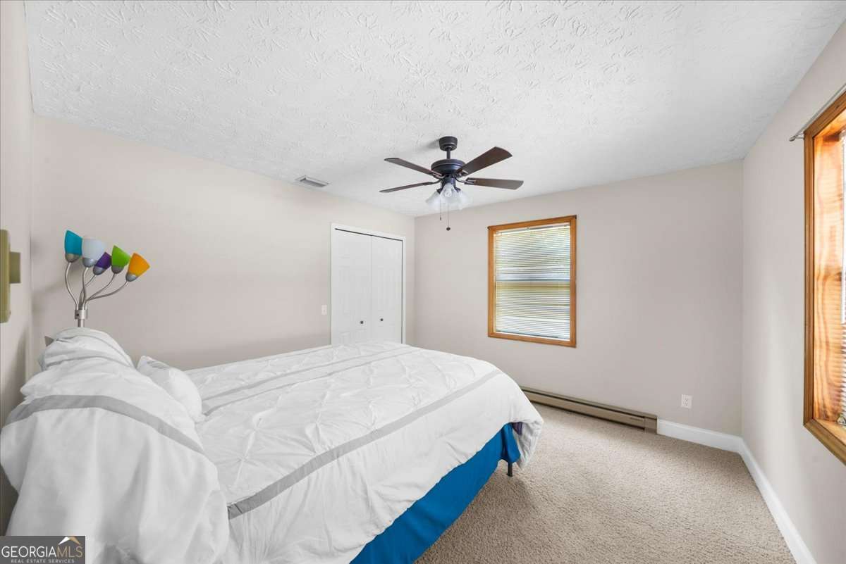 9670 Lee Circle Property Photo 9
