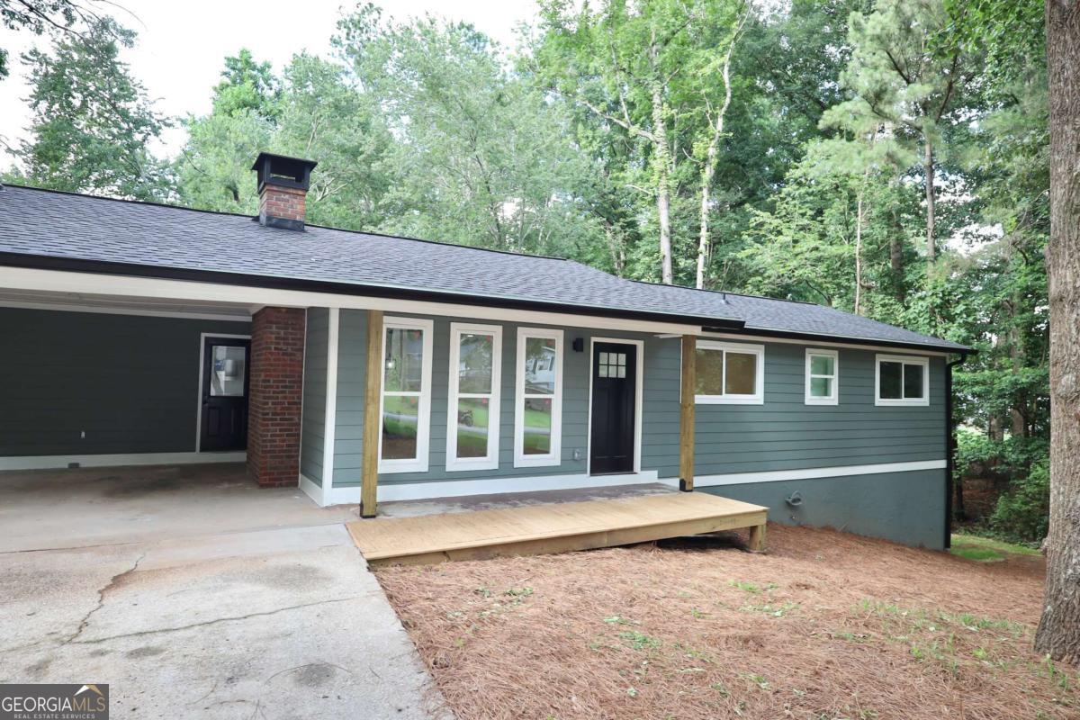 83 Thunderwood Trail Property Photo 1