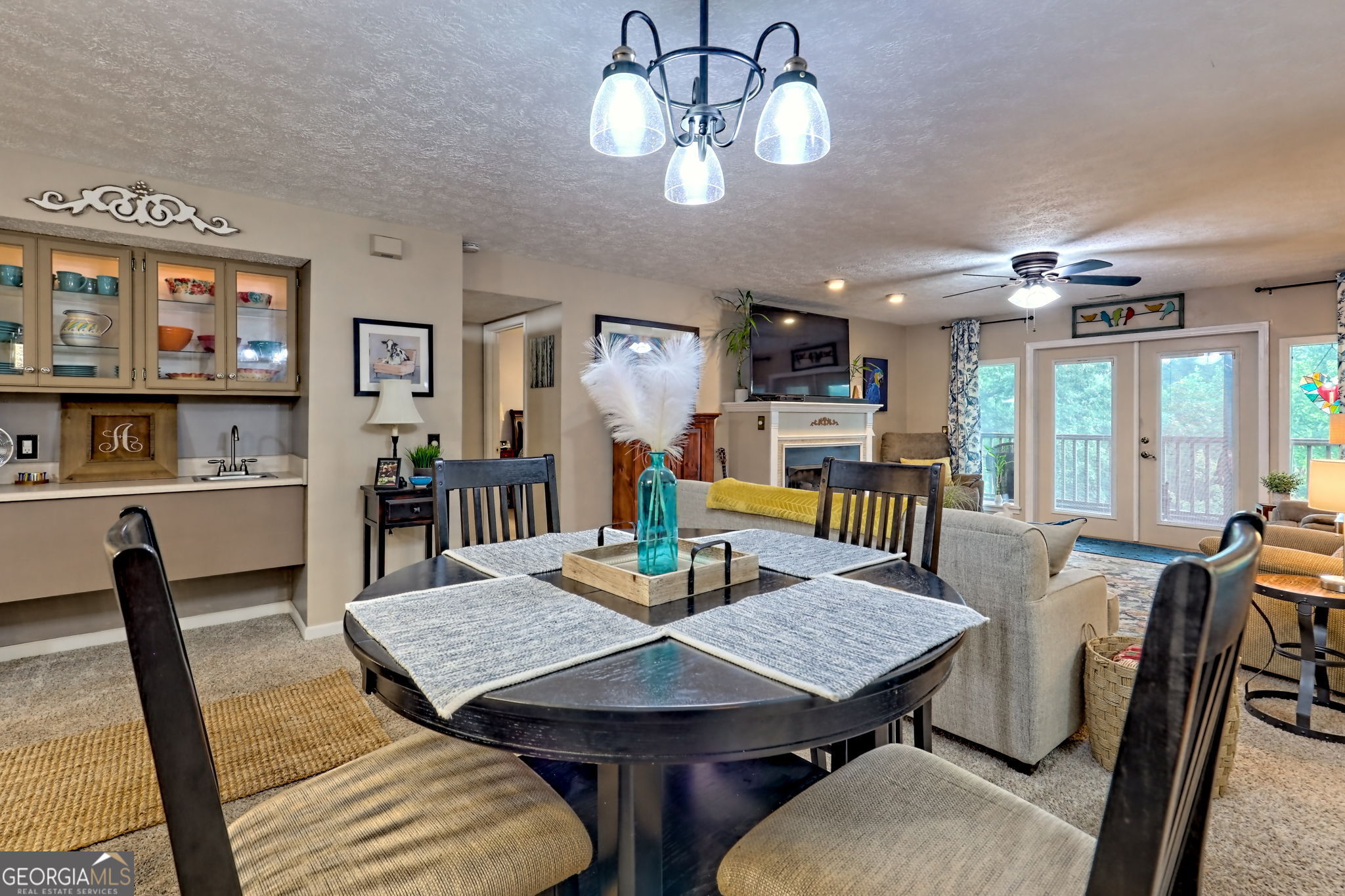 300 Ginger Creek Lane Property Photo 12