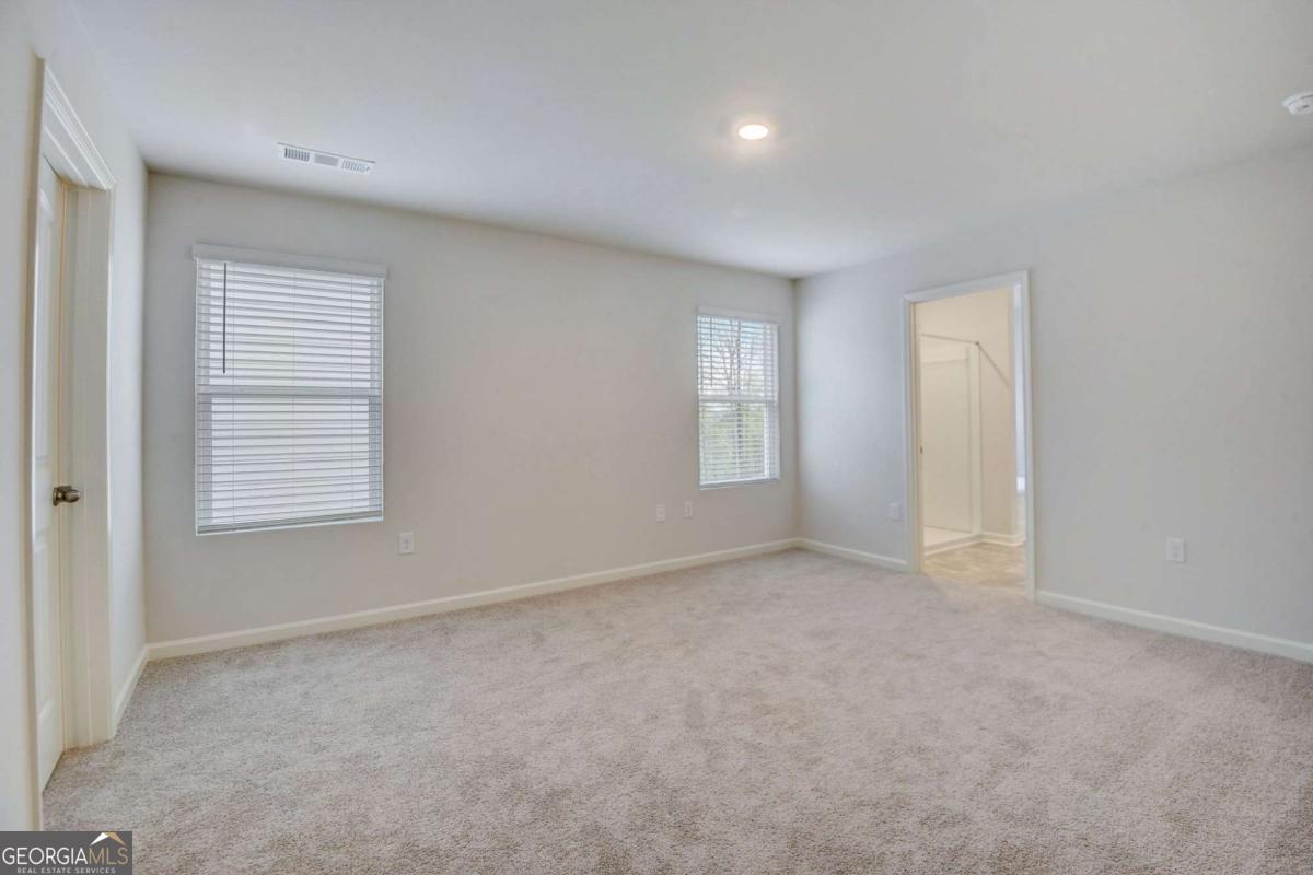 88 Shadwood Place Property Photo 12