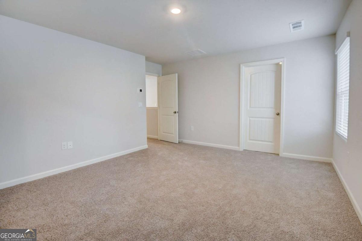 88 Shadwood Place Property Photo 14