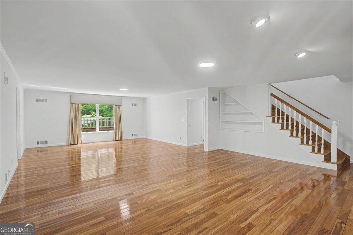 1244 Timberland Drive Se Property Photo 21