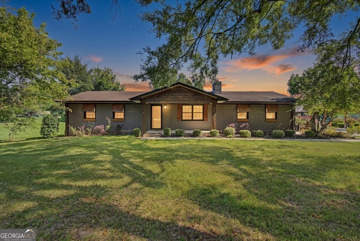 488 Mountain Home Road Property Photo 1