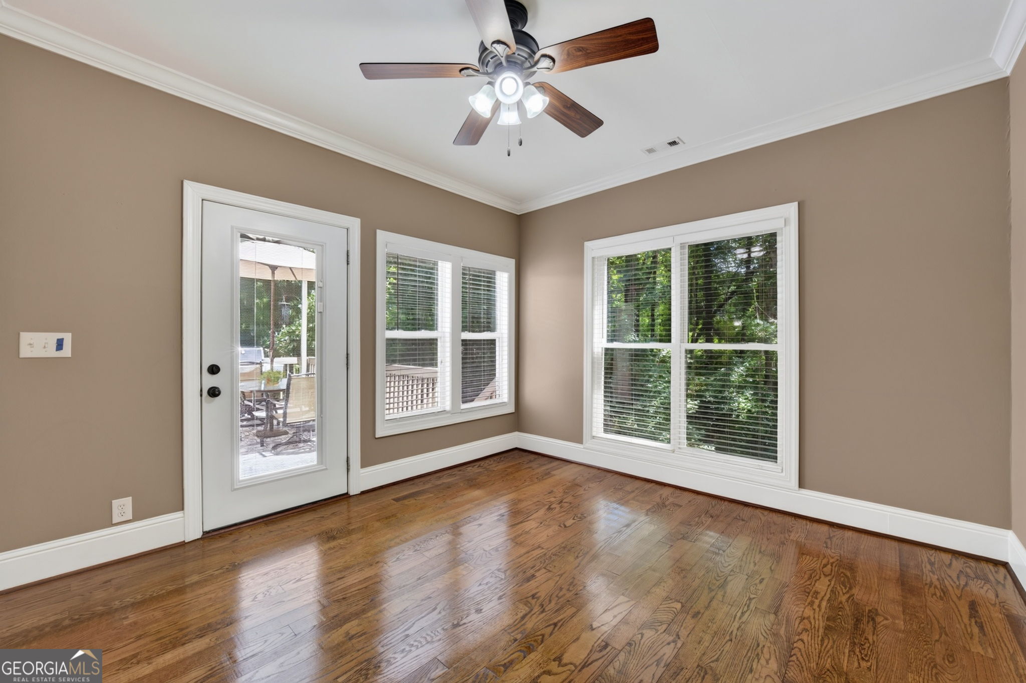 825 Harvest Lane Property Photo 13