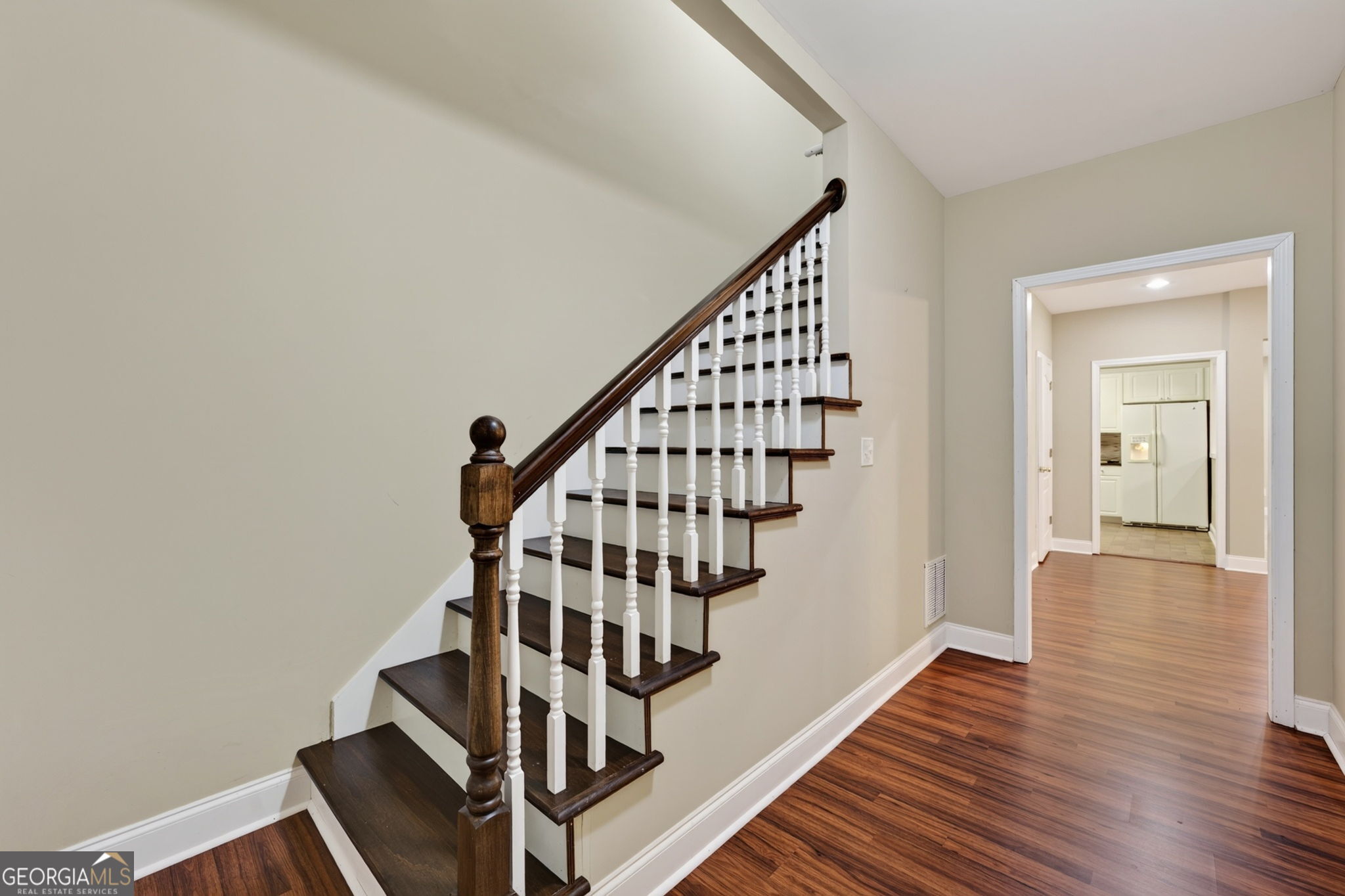 825 Harvest Lane Property Photo 23