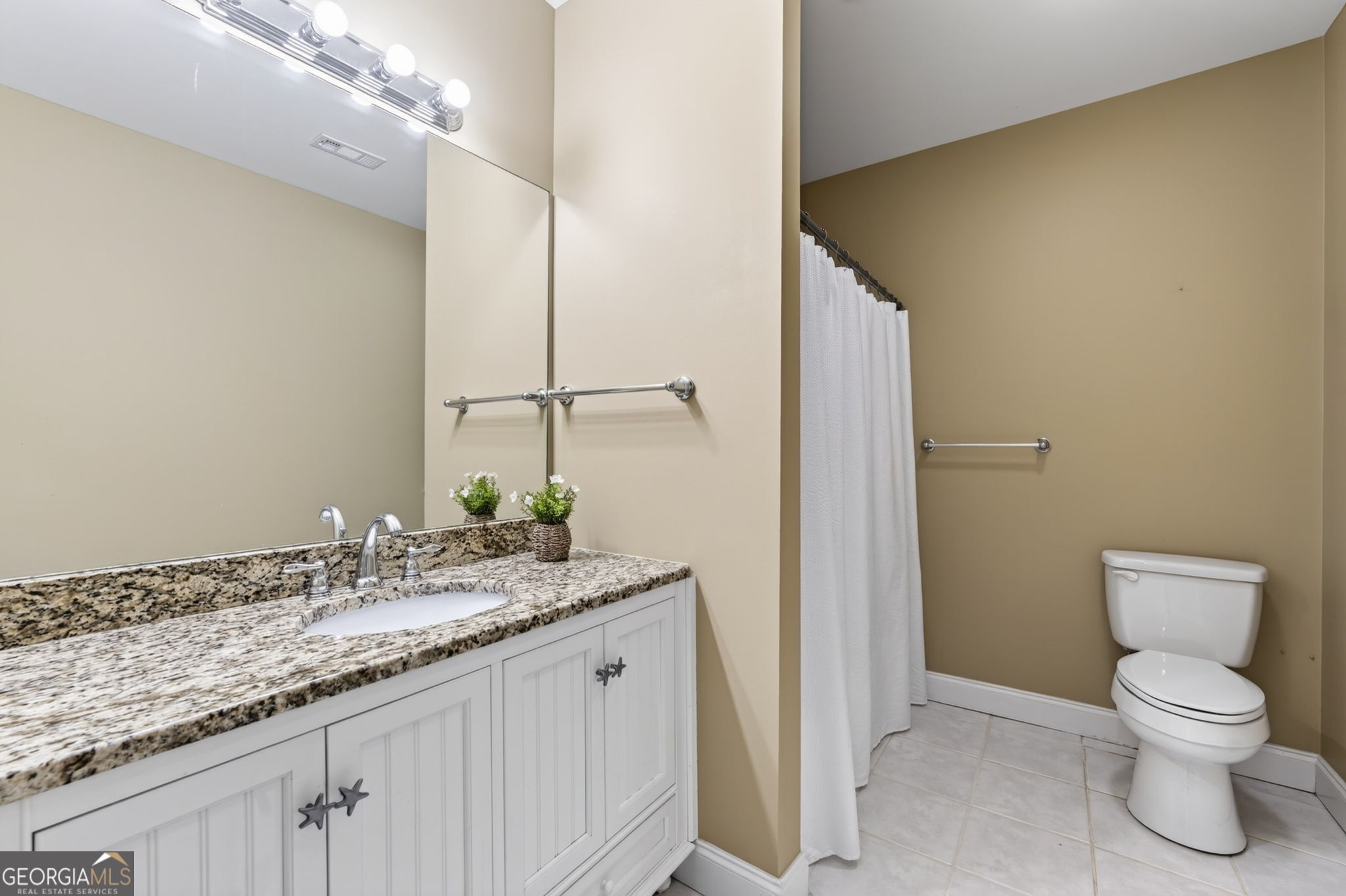 825 Harvest Lane Property Photo 33
