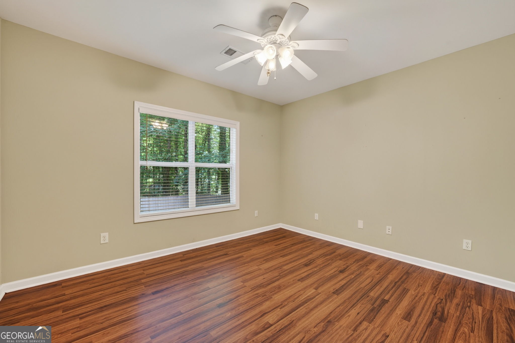 825 Harvest Lane Property Photo 35